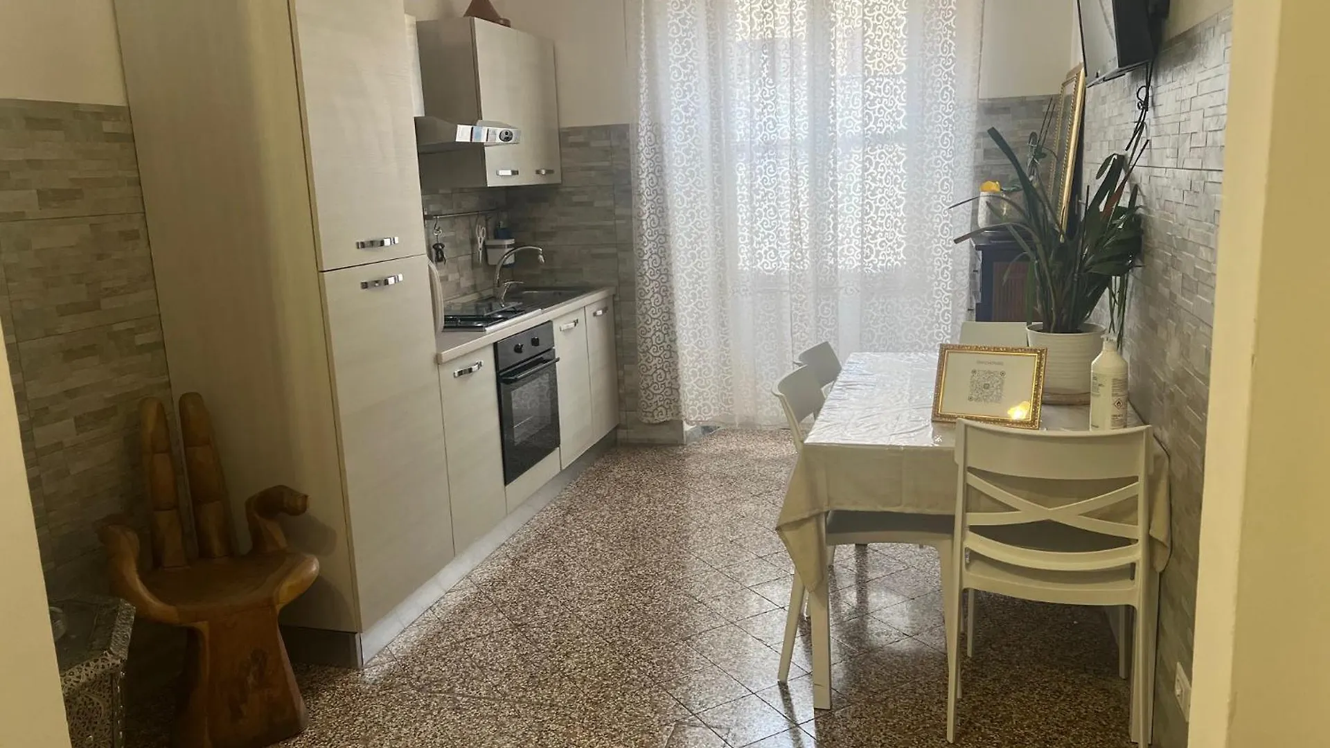 Ines Downtown B&B Rom